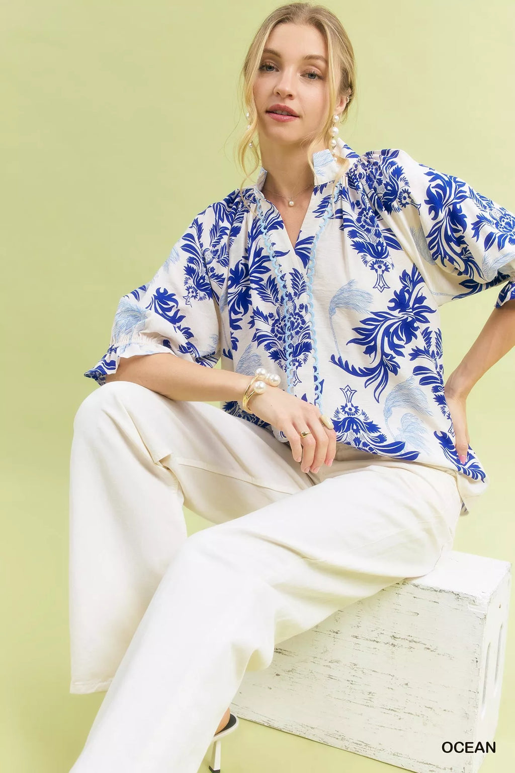 Umgee Womens Blouse Ocena Leafy Damask Print Top Contrast Scalloped Trim d7828ac7-1241-4938-8afe-5d5a97cdfe22-Max-Origin Trendsi