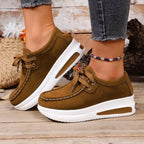 Women's Sneakers Round Toe Platform Mid Heels Shoes d7b25e7fe7364e3bba1d436458c61b7a-Max-Origin Trendsi