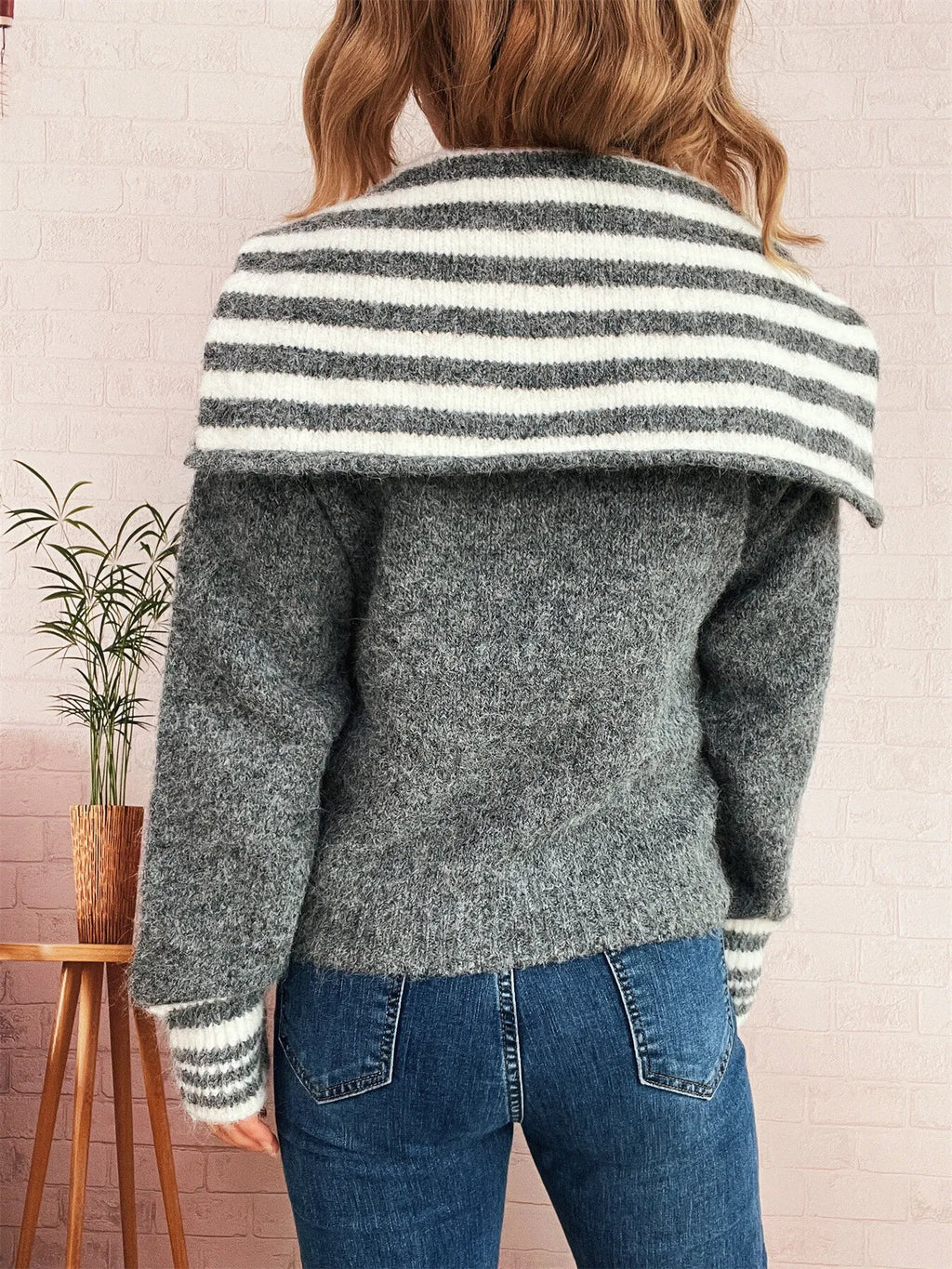 Women's Cardigan Striped Zip-Up Knit Long Sleeve Collared d7f642f5aa684d8983f7ef3d4b301ed6-Max-Origin Trendsi