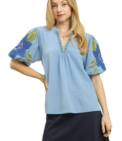 Umgee Textured Jacquard V-Neck Bubble Sleeve Top