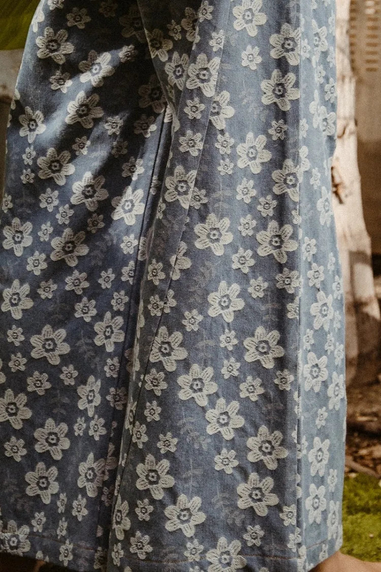 BiBi Jeans Blue Floral Texture Wide Leg High Waisted Pocketed Pants d84741582a17496ea5de0972d5348cab-Max-Origin Trendsi