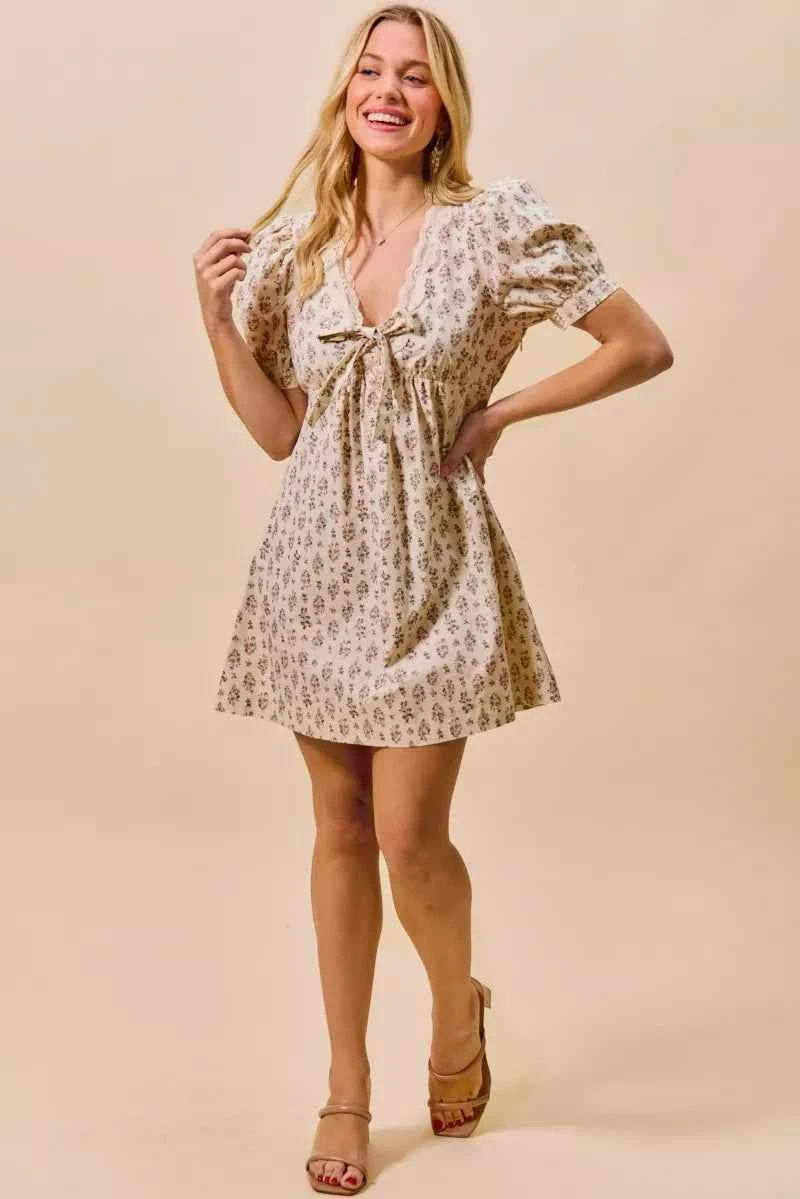 SO ME Floral Print Lace Trim Short Sleeves Mini Dress