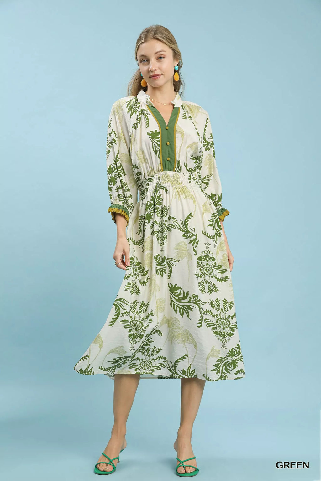 Umgee Midi Dress Green Tropical Print Button Detail Smocked 3/4 Sleeve d8c99203-f632-466e-aaef-a8cae09bd769-Max-Origin Trendsi