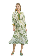 Umgee Midi Dress Green Tropical Print Button Detail Smocked 3/4 Sleeve d8c99203-f632-466e-aaef-a8cae09bd769-Max-Origin Trendsi