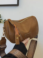 Retro Style Womens Small Shoulder Crossbody Bag with Wide Strap Zipper dac29c992c6040edb8edd64146f81724-Max-Origin Trendsi