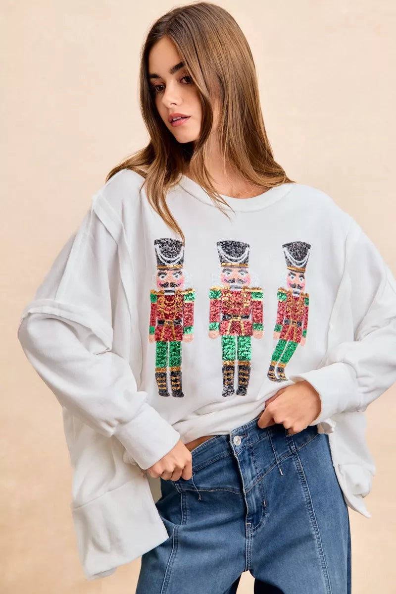 BiBi Sweatshirt Christmas Sequin Nutcrackers Embroidery Oversized Top dcccd5d3351c4e1d96566eedc4954037-Max-Origin Trendsi