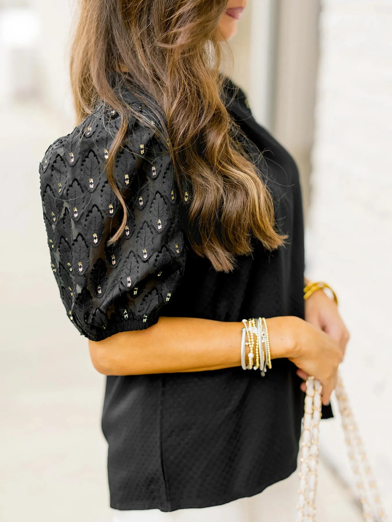 Women's Blouse Bubble Short Sleeve Patchwork Textured Black Top ddeae698ed2a46e5889e6e136193e4e2-Max-Origin Trendsi