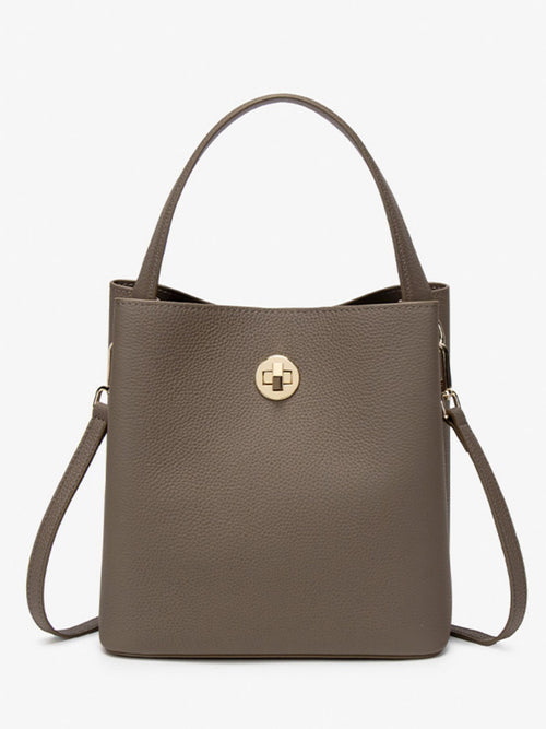 de771e9f-5756-4c65-8a59-9320976023a9-Max