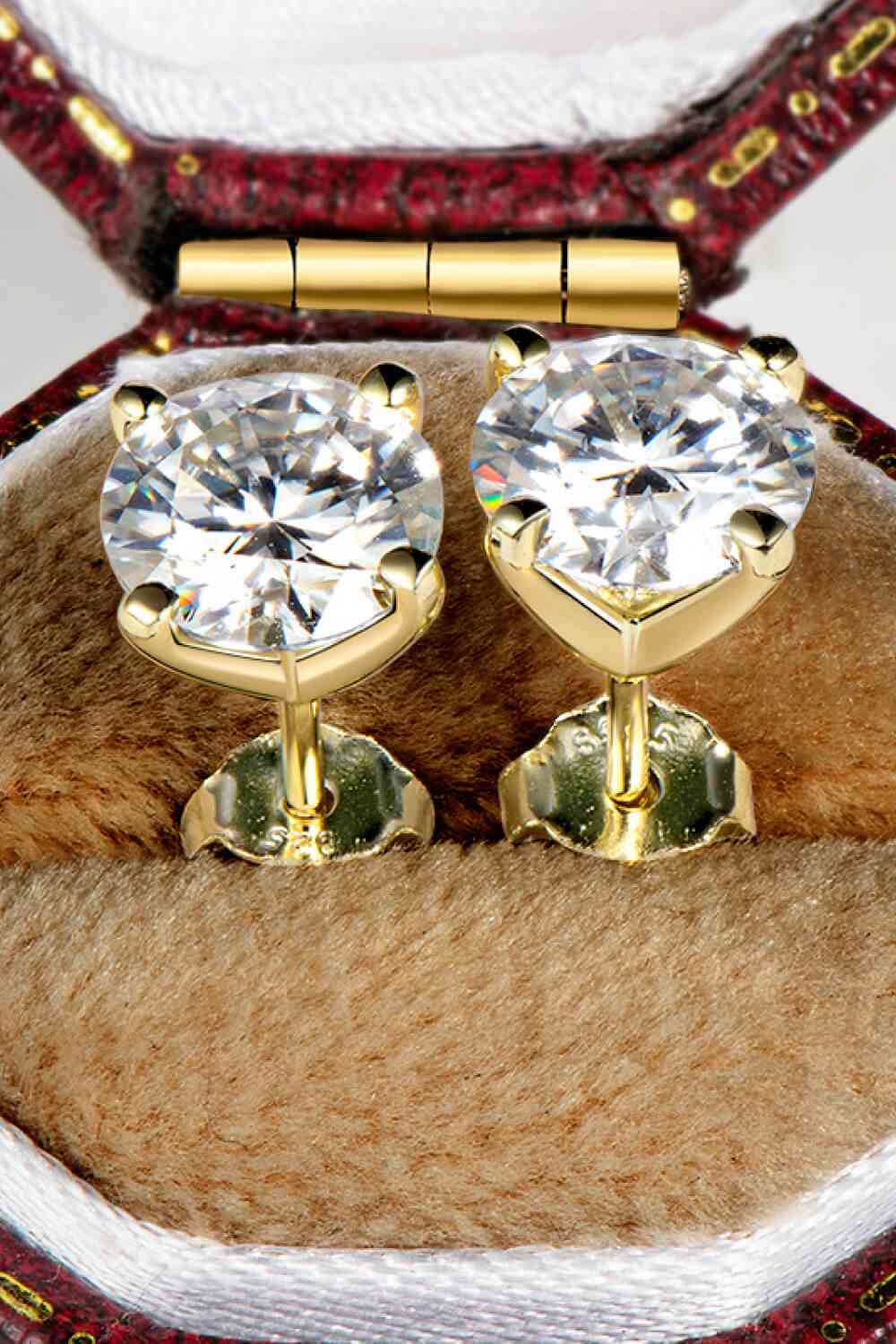 Stud Earrings Silver 1 Carat Moissanite 4-Prong 925 Sterling Gold Silver df425cdeb70b40329c5bec091d65c094-Min Trendsi