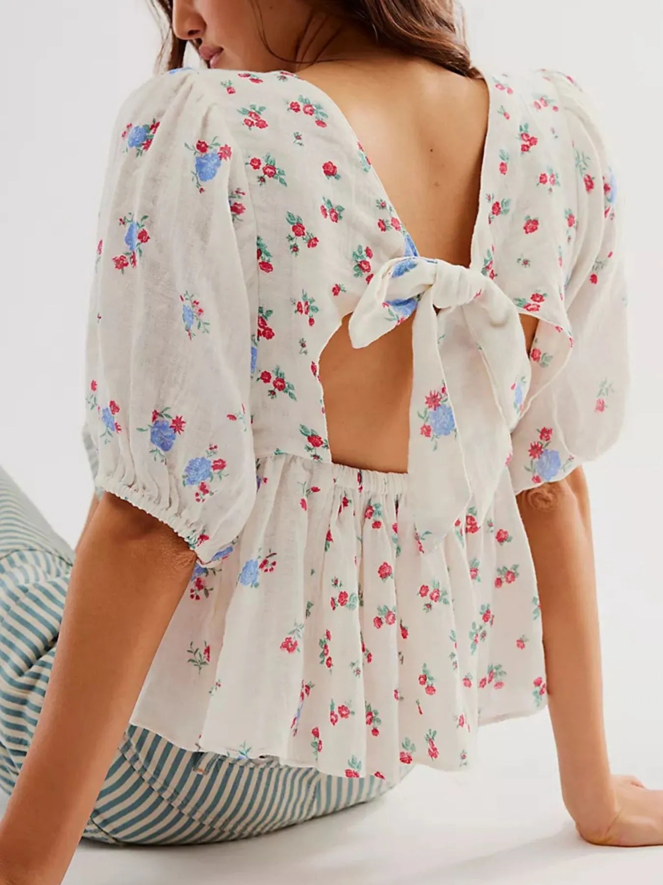 Women's Blouse Floral Puff Short Sleeve Bow Back Backless Top df4f9a41-45eb-4063-bdf5-5664a1ad012f-Max-Origin Trendsi