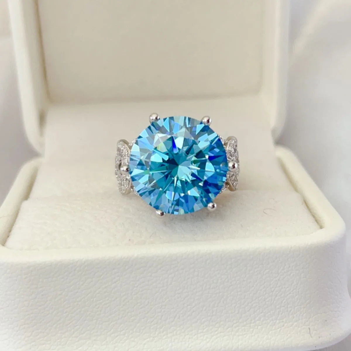 Silver Ring 10 Carat Moissanite Pastel Blue Stone 925 Sterling Platinum-plated df93c10d-c8d5-4b99-8cc1-06989950013a-Max-Origin Trendsi