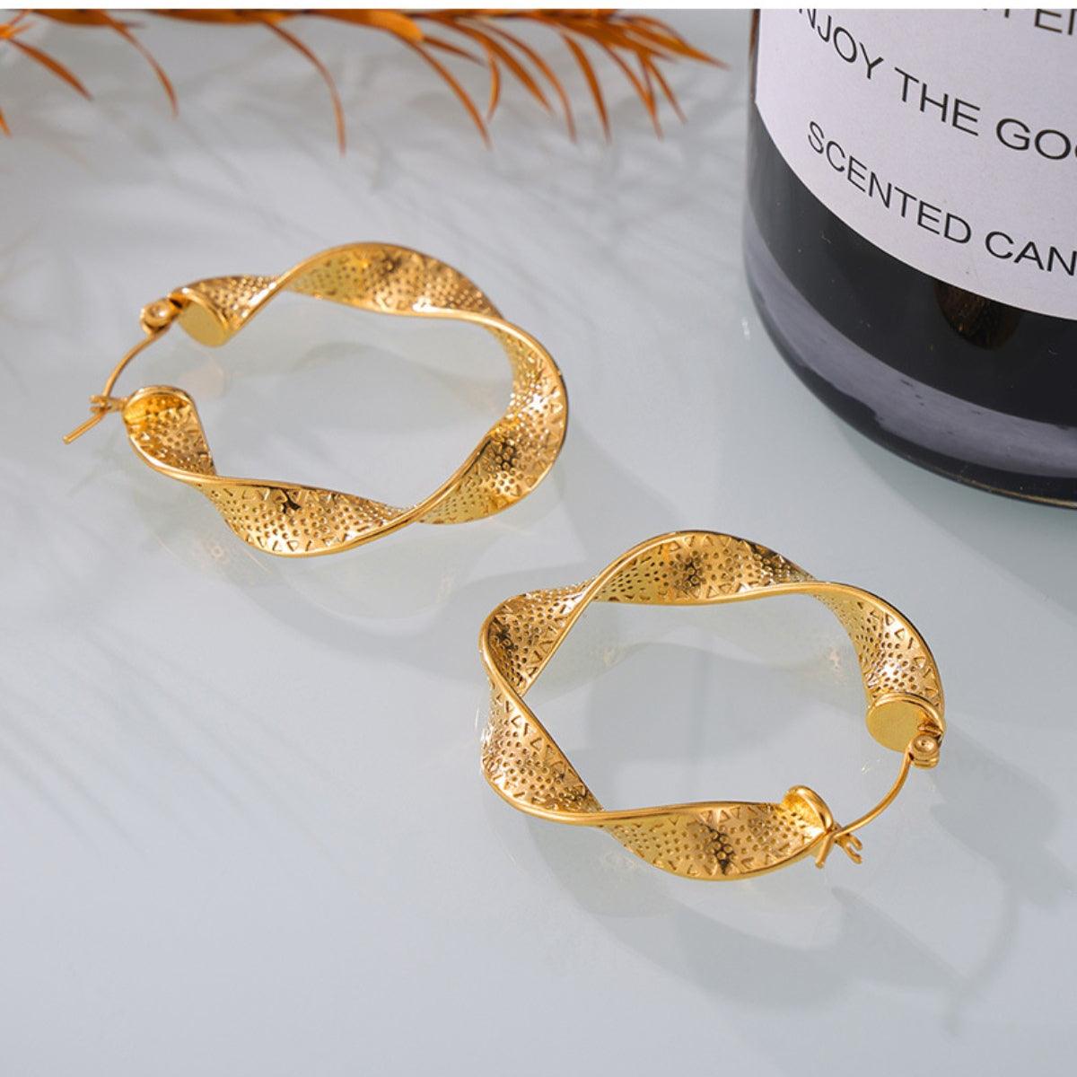 Twisted Earrings 18K gold-plated Titanium Steel Jewelry e026b16c-2b13-4484-871c-813c0e1ac9c4-Max Trendsi