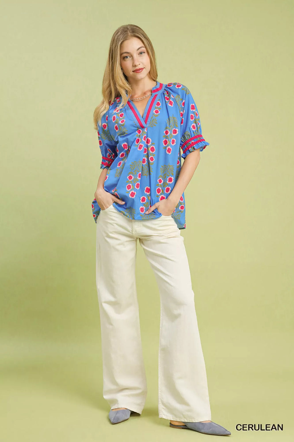 Umgee Womens Blouse Blue Floral V-Neck Puff Short Sleeve Top e053d8b5-be4e-446d-9d90-1258552c3463-Max-Origin Trendsi