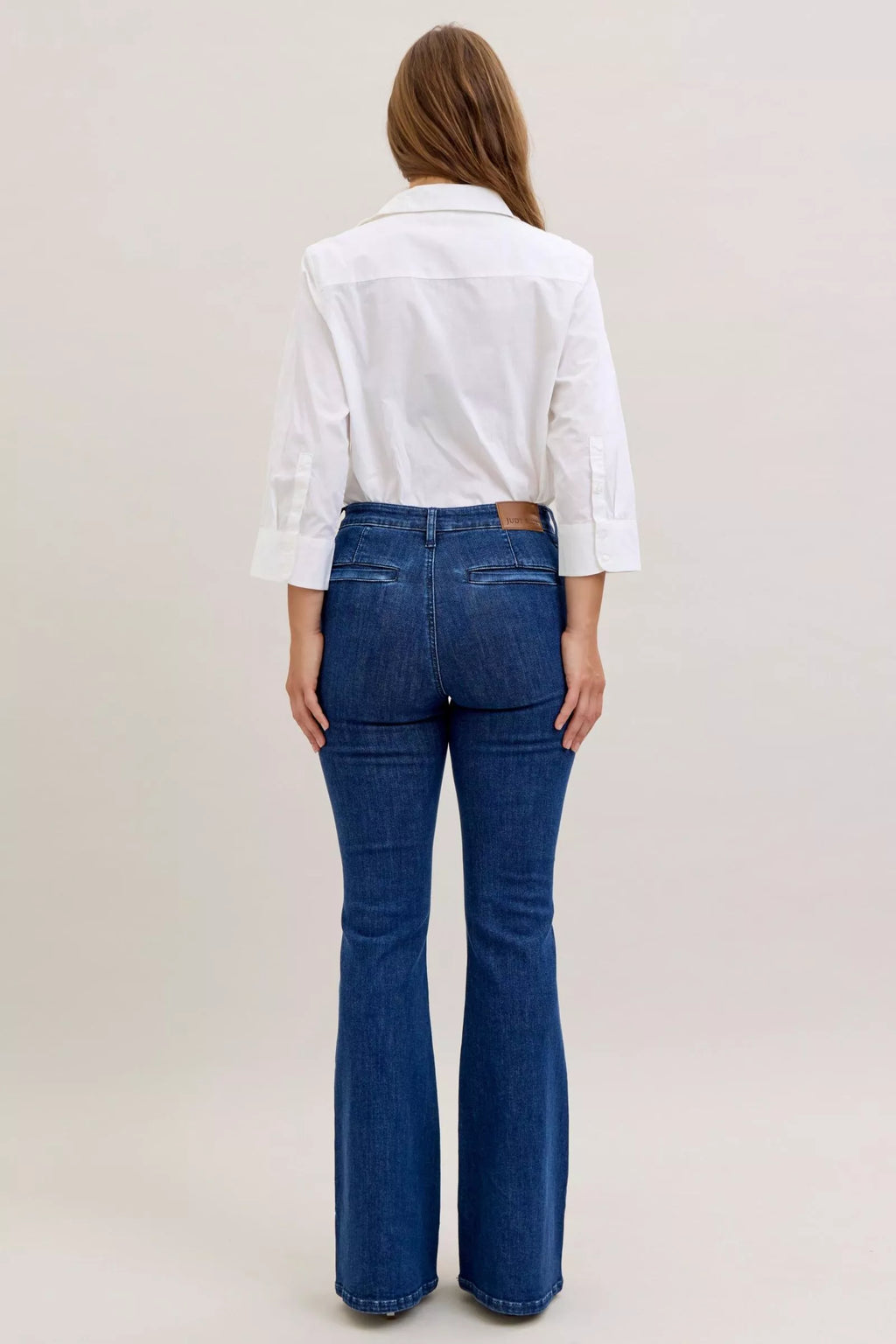 Judy Blue Flare Jeans High Waist Dark Wash with Front Patch Pockets e2e1448e-220c-406c-9832-ca1435794015-Max-Origin Trendsi