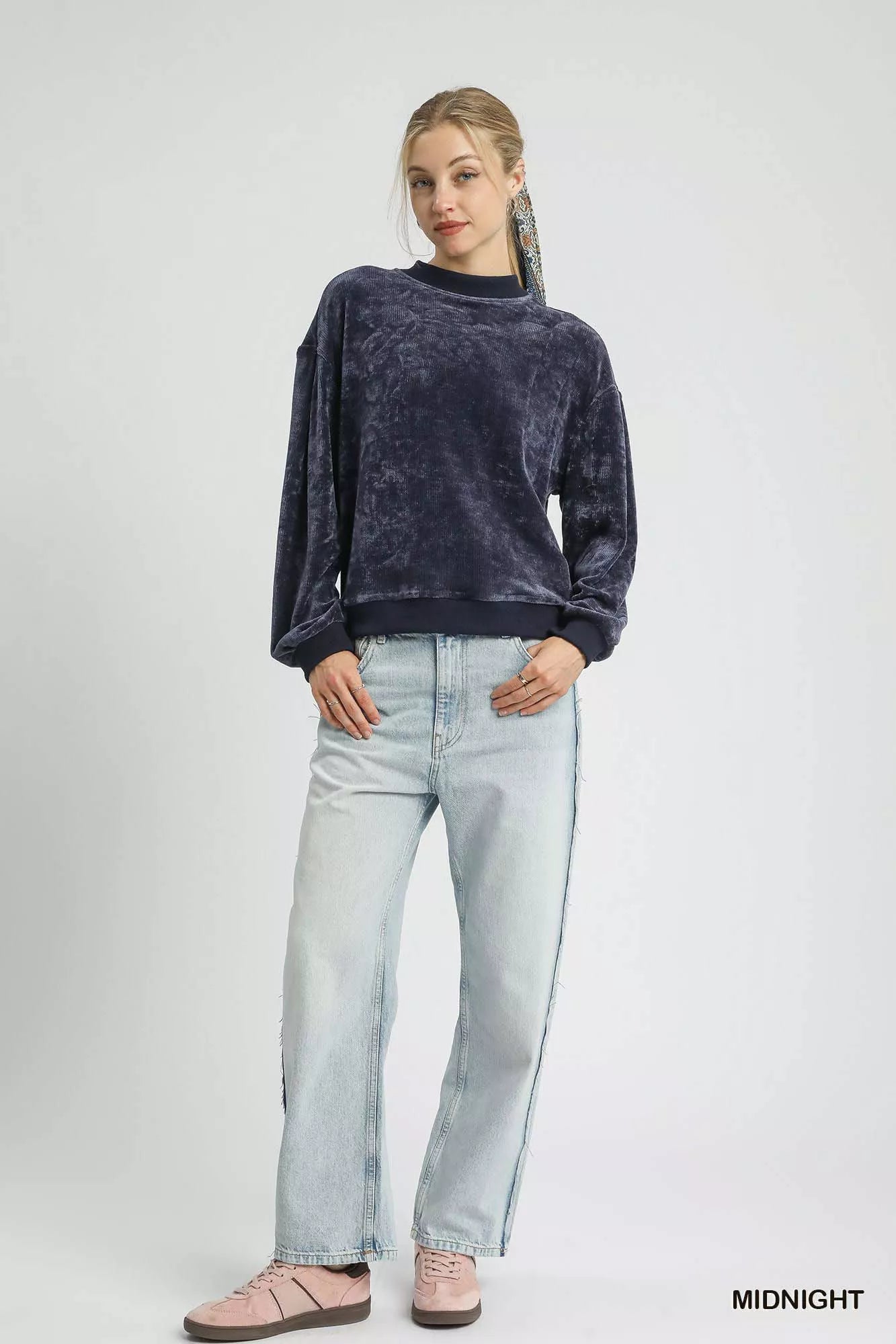 Umgee Sweatshirt Velour Midnight Blue Crewneck Balloon Long Sleeve Top e2faccfe-8e54-4153-9a32-a857cd04abfb-Max-Origin Trendsi