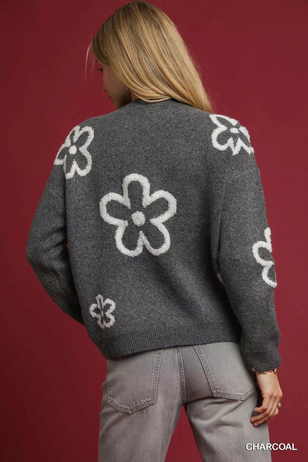 Umgee Sweater Gray Knit Round Neck with Floral Accents Pullover e3b75ea6-13c8-47f2-98fd-7040f0a024d8-Max-Origin Trendsi