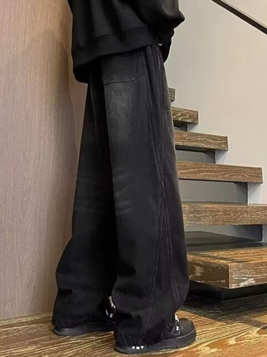 e48fd06c-b947-4a87-8bb8-aaa4c766525d-Max