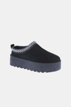 Weeboo Platform Black Slip-On Boots Embroidered Trim Flat Shoes Black e4d59c95-81b6-4697-b241-d1688bf46e0b-Max Trendsi