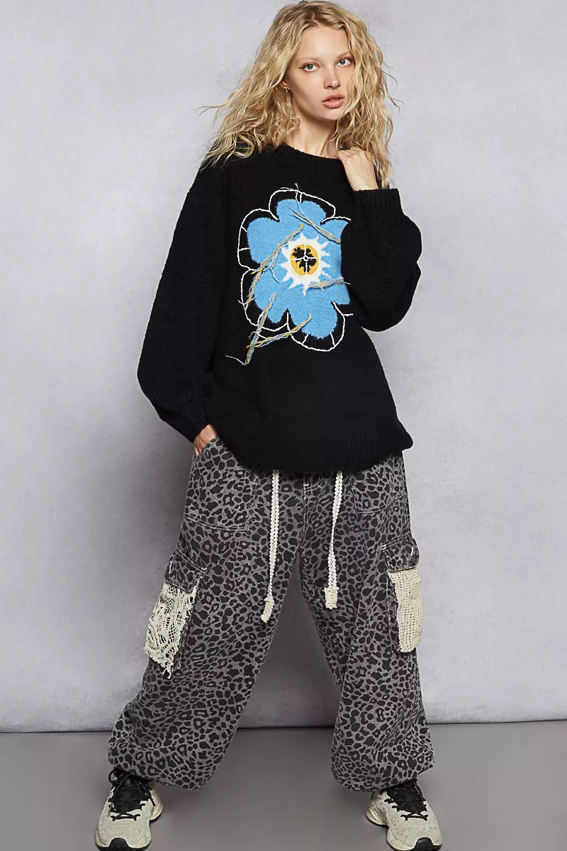 POL Black Sweater Floral Pattern Round Neck with Exposed Stitching Pullover e53e4230-ce0b-454a-b128-c05099696edf-Max-Origin Trendsi