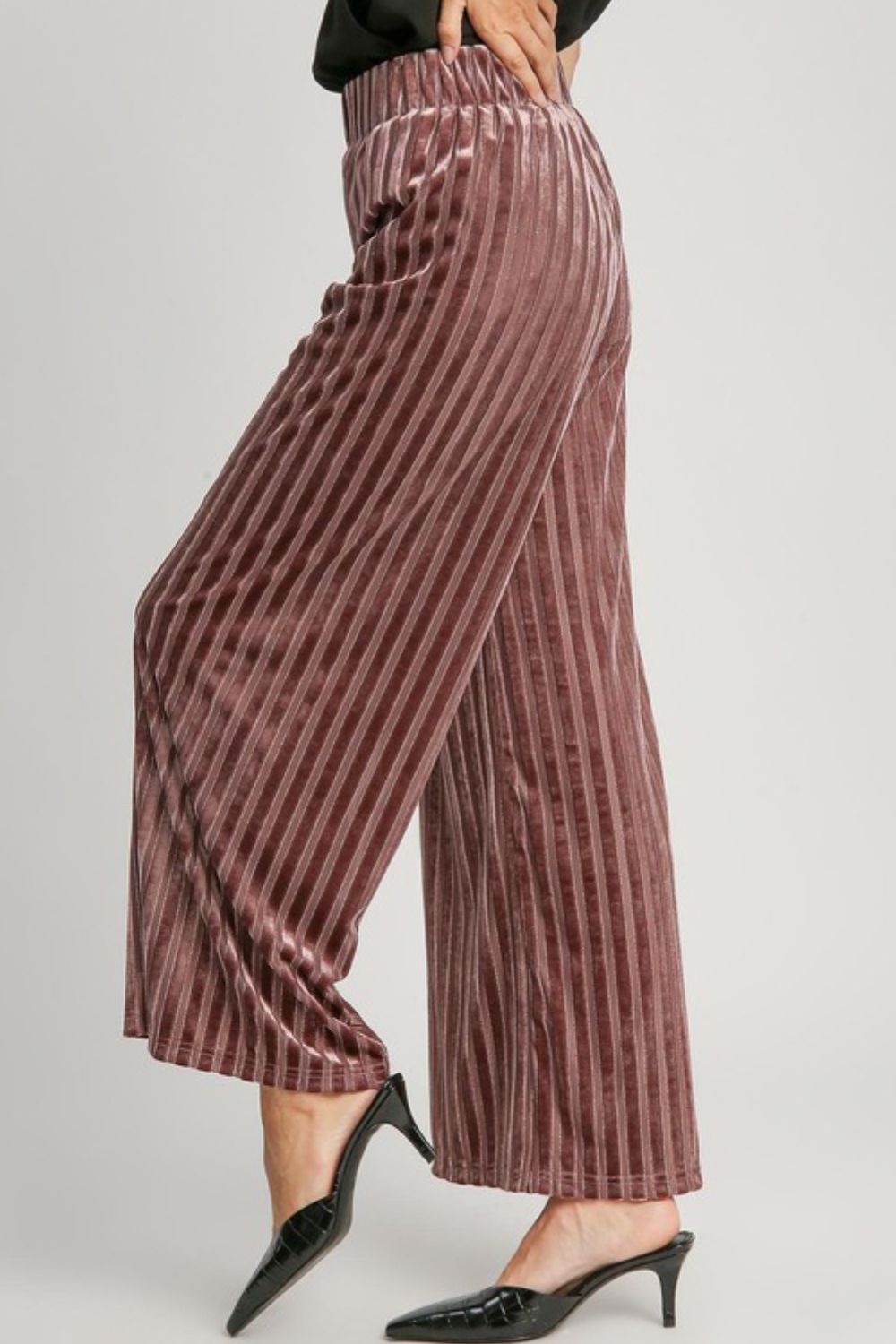 Umgee USA Women Velvet Metallic Pants Elastic Waist Striped Wide Leg e563c085-4e1a-4a29-8405-0dd533da969a-Max Trendsi