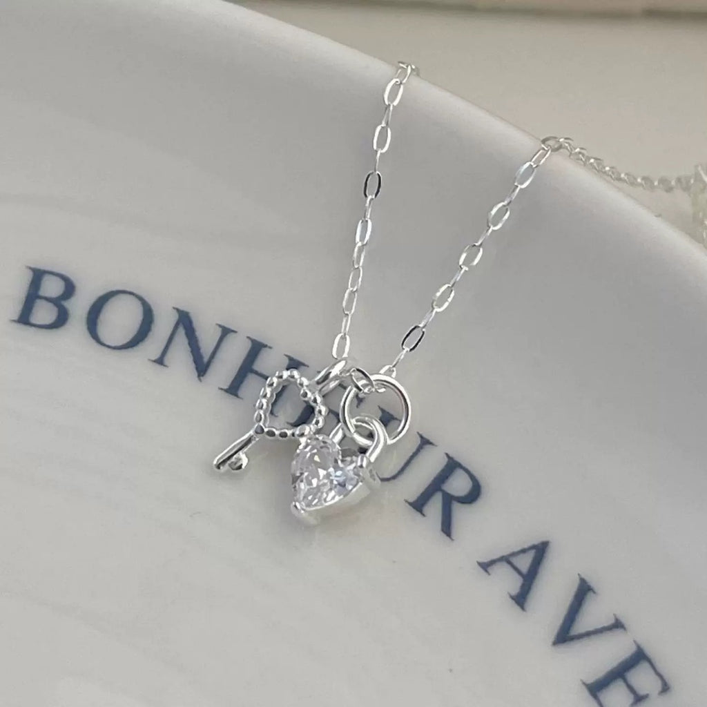 e6dbd2b8-38a2-42c1-ae66-6797c3536af8-Max