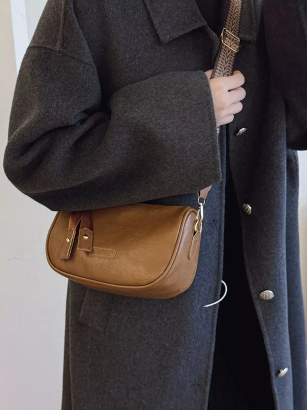 Retro Style Womens Small Shoulder Crossbody Bag with Wide Strap Zipper Brown One Size e77f765c-76f5-4fe1-ab96-140a137a1cf1-Max-Origin Trendsi