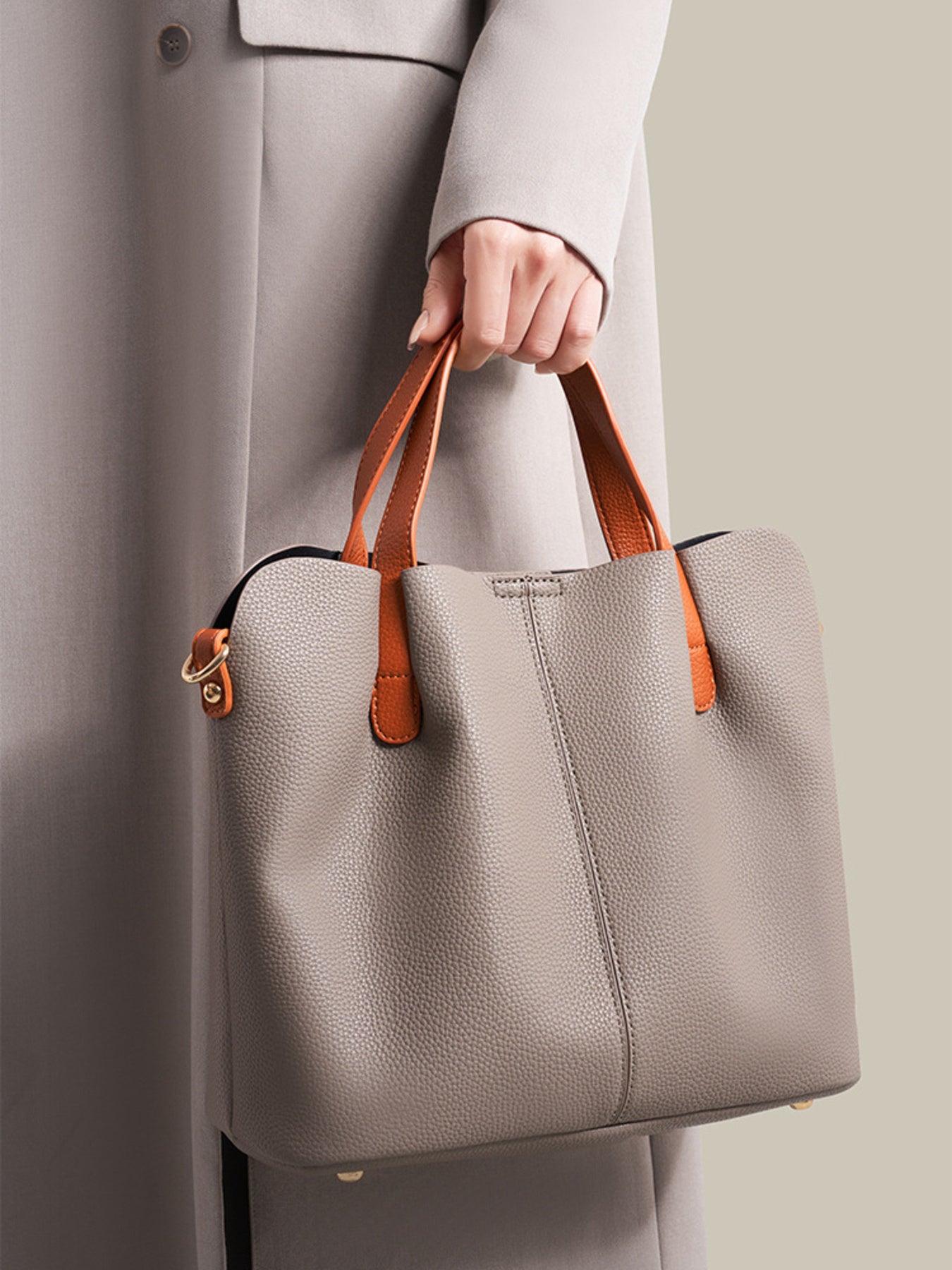 e8eec39f743c44418e29ba0852a5a828-Max