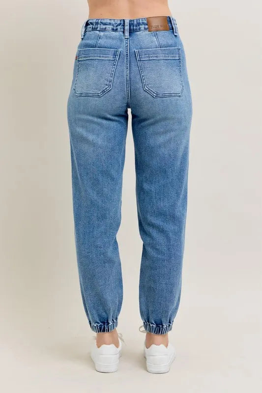 Judy Blue Denim Jogger Pants High Waist Drawstring Medium Wash e936c99f150b4039925ba4db9ee85f45-Max-Origin Trendsi
