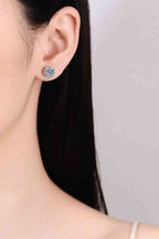 2 Carat Moissanite Stud Earrings 925 Sterling Silver e959416ffff34e5fb5971bbc4b15bb3a-Min Trendsi