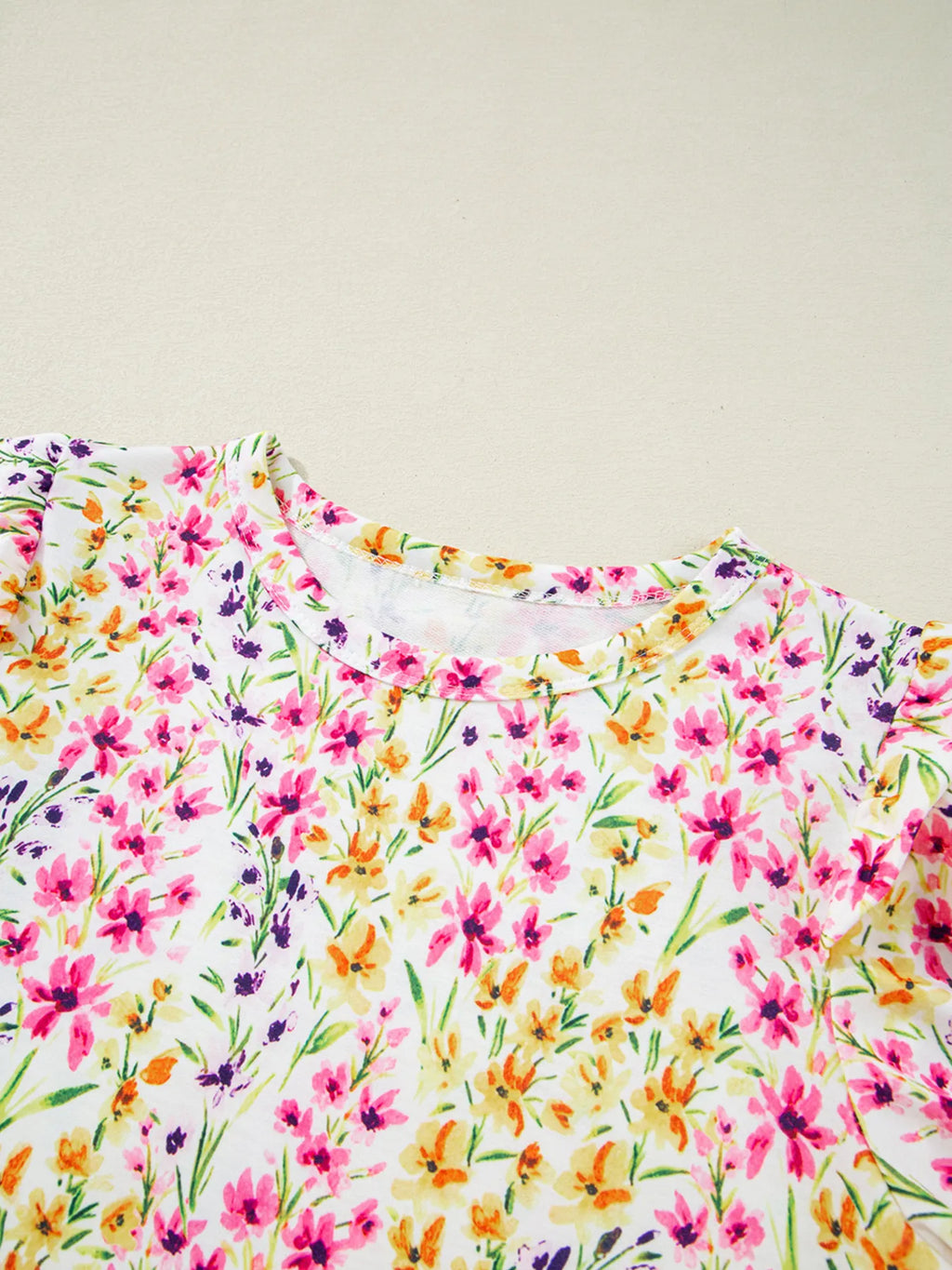 Floral Women's Blouse Puff Short Sleeve Crewneck Casual Ruffle Top e97838cd53814470bf3c26f651f245b5-Max-Origin Trendsi