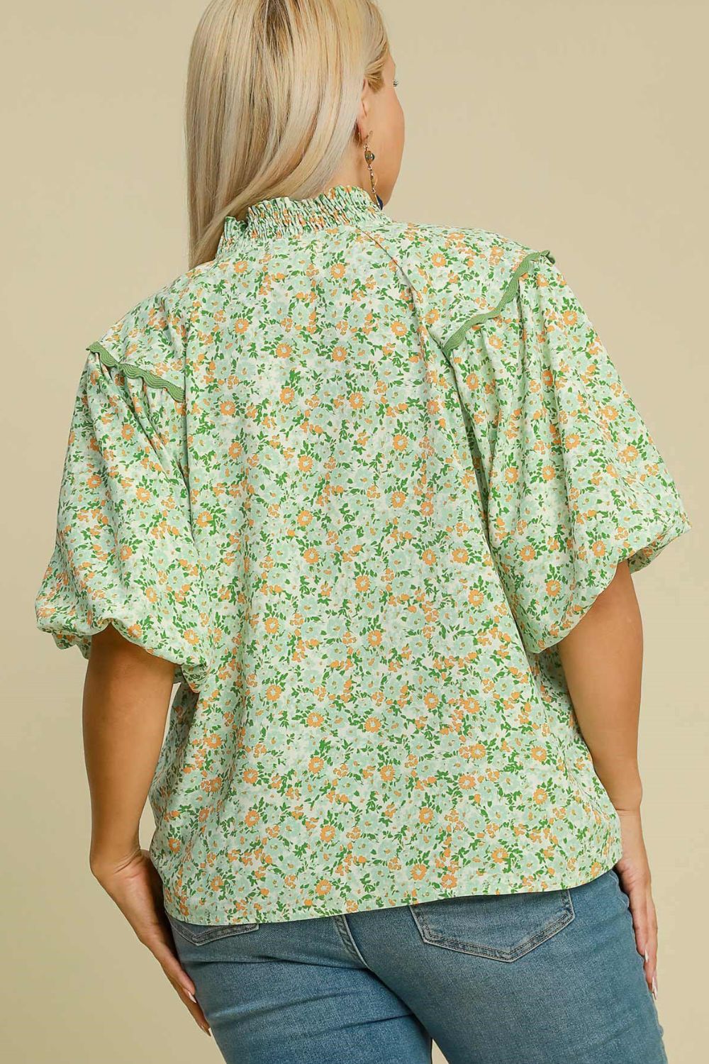 Umgee Blouse Floral Print Light Green Puff Short Sleeve Smocked Top ea2a94d3-3f12-442f-985e-e766fa3604ea-Max Trendsi