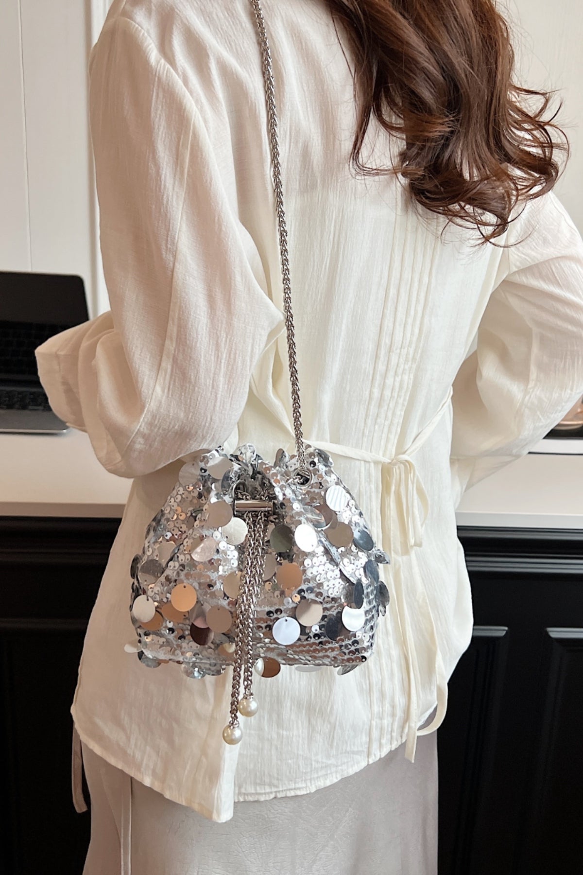 Sequin Silver Bucket Bag Drawstring Small Women Chain Crossbody Strap