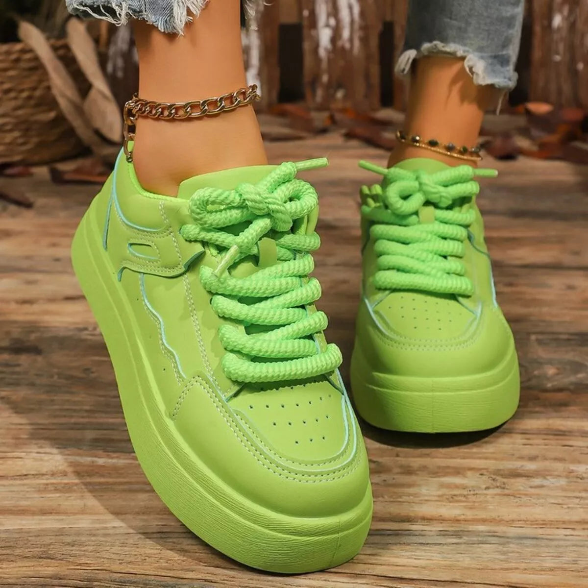 Women's Sneakers Round Toe Platform Mid Heels Casual Shoes Green ec4c566445334fbfa3dfd4c8251bbeca-Max-Origin Trendsi