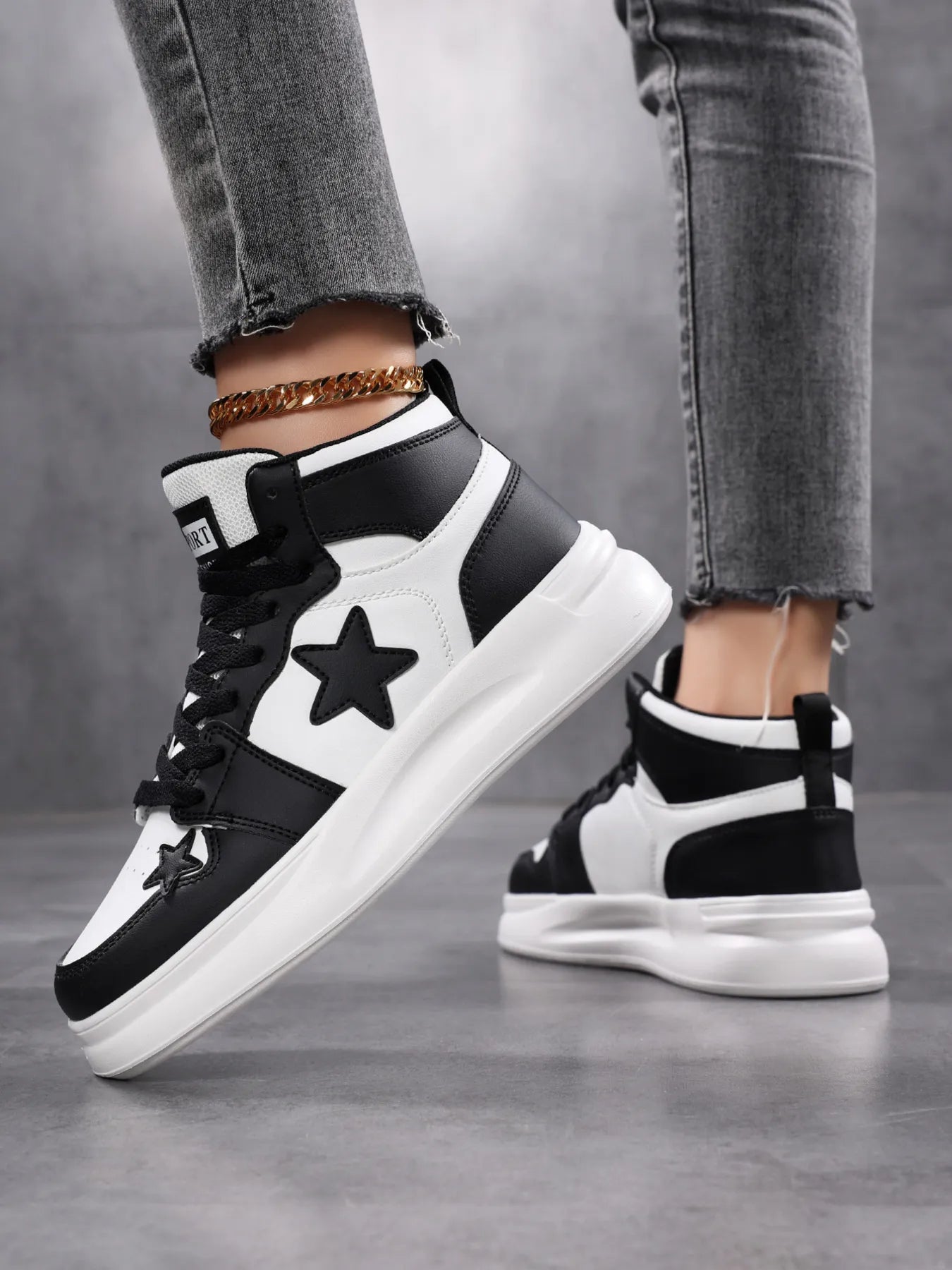 Women's Sneakers Star Pattern Lace Up Pu Leather Flat Shoes ece82ae5a26b4b86a926e4359f72c01e-Max-Origin Trendsi