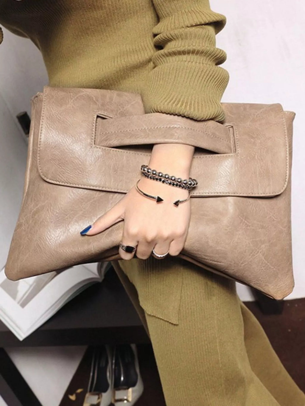 Women's Crossbody Bag PU Leather Square Medium Tan Handbag efff4003-66b6-4ad9-86c1-bbbc179e47fb-Max-Origin Trendsi