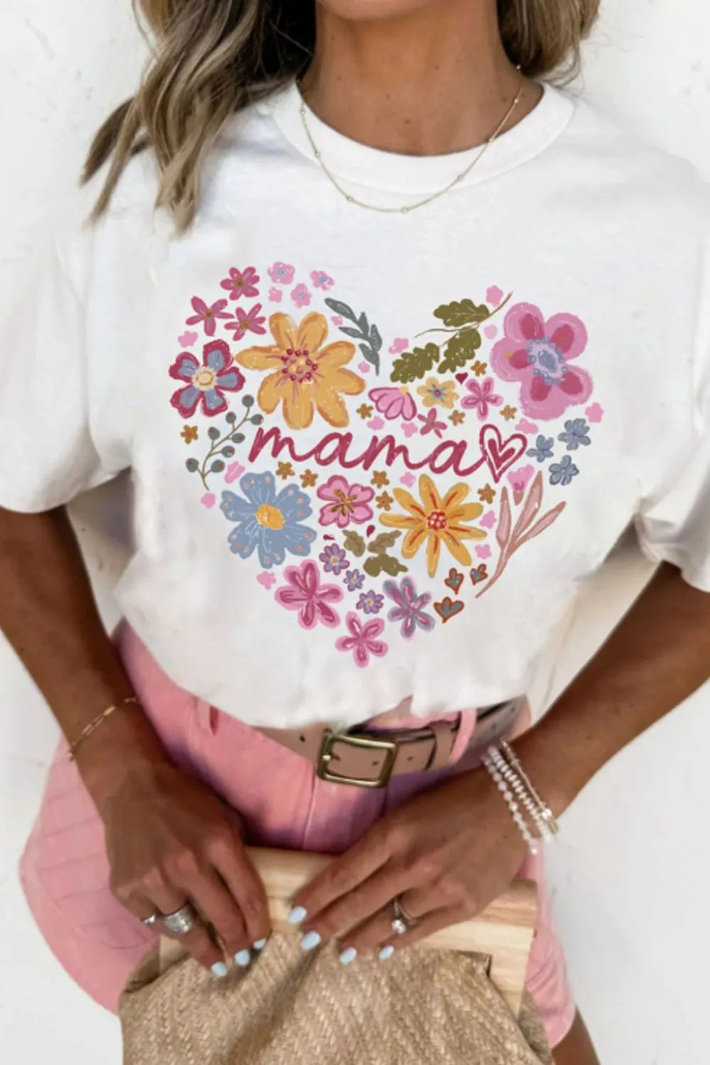 T-shirt MAMA Flower Heart Cotton Blend Graphic Top White Tee f080ca9e-efbb-45c4-b1f3-f22d21c5b455-Max-Origin Trendsi
