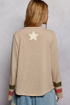 POL Womens T-Shirt Double Gauze American Flag Patch V-Neck Long Sleeve f0d9befc-aaec-4b3b-9b6c-125729351ce0-Max-Origin Trendsi