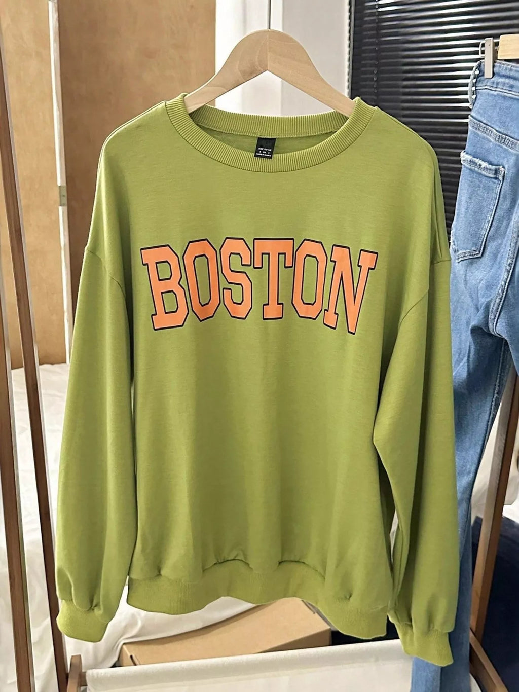 Women's Sweatshirt Green Boston Graphic Oversized Crewneck Pullover f0fafaed-b1f9-497f-a1bb-f756a6116817-Max-Origin Trendsi