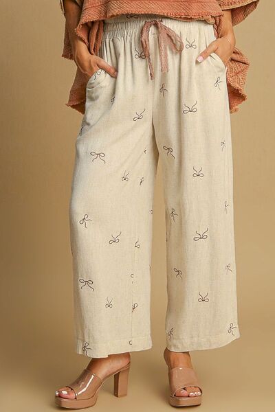 Umgee Linen Blend Pants Bow Embroidered Plus Size Lace Drawstring Wide Leg f11f7d39-7951-4aba-9a17-45af4b35d930-Min Trendsi