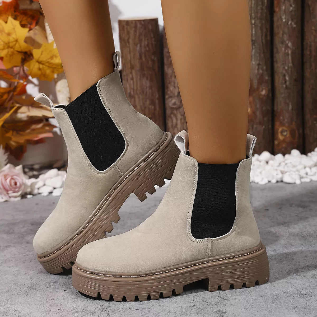 Women's Boots Pu Leather Round Toe Platform Mid Heels Shoes f22d164d1d444b1497f113ab5a1866a2-Max-Origin Trendsi