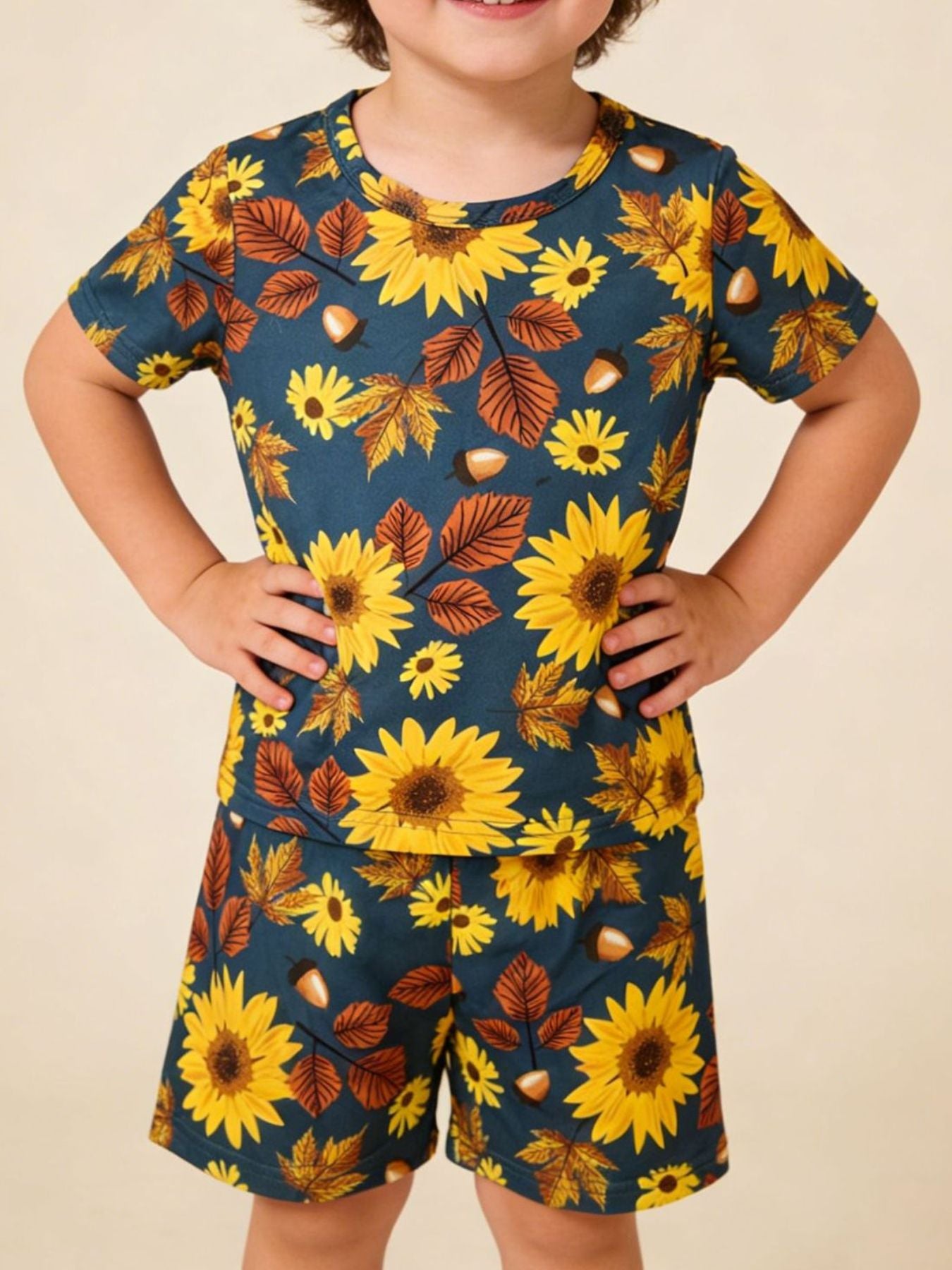Children's Sunflower and Autumn Leaves Print T-Shirt and Shorts Two-Piece Set