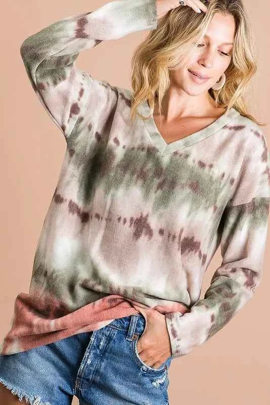 BiBi Brushed Tie Dye Looking Print V Neck Top