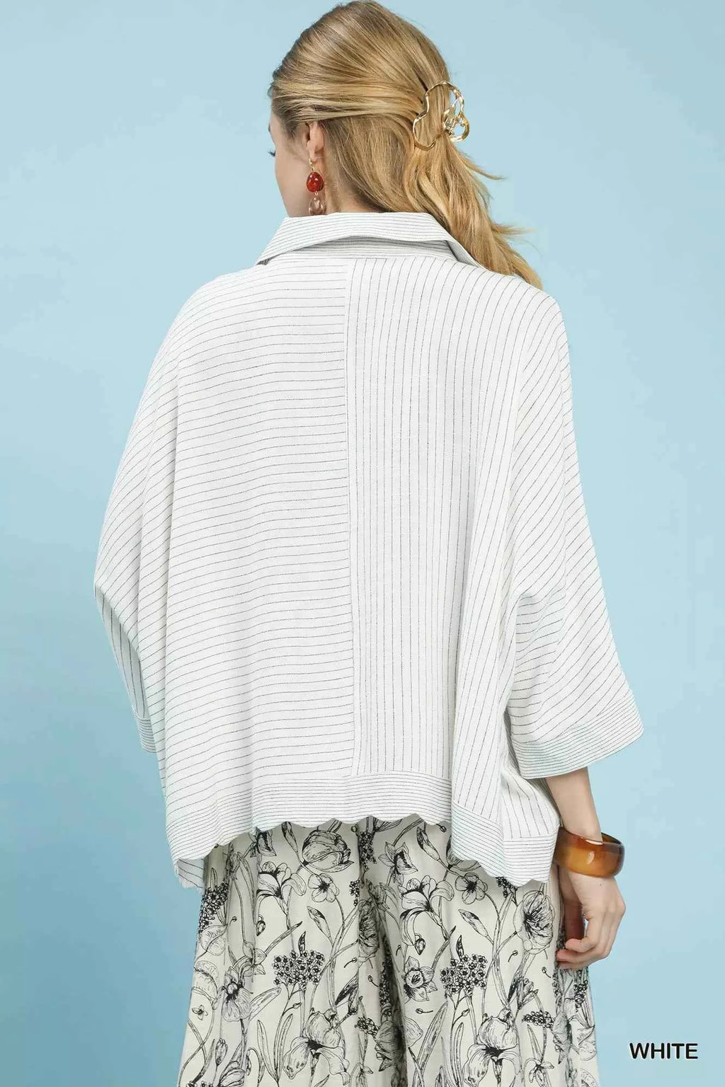 Umgee Shirt Oversized Striped White Short Sleeve Top f3e9a447-af32-4839-9d27-a3d291befc20-Max-Origin Trendsi