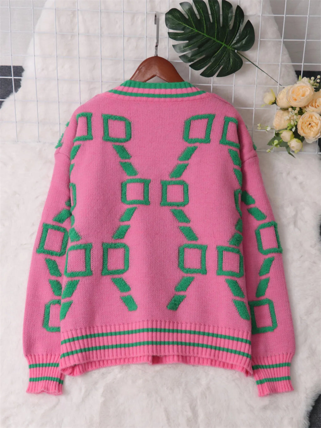 Women's Sweater Contrast Round Neck Long Sleeve Oversized Ribbed f449aae288854c7d85690bbc4a4b8ecc-Max-Origin Trendsi