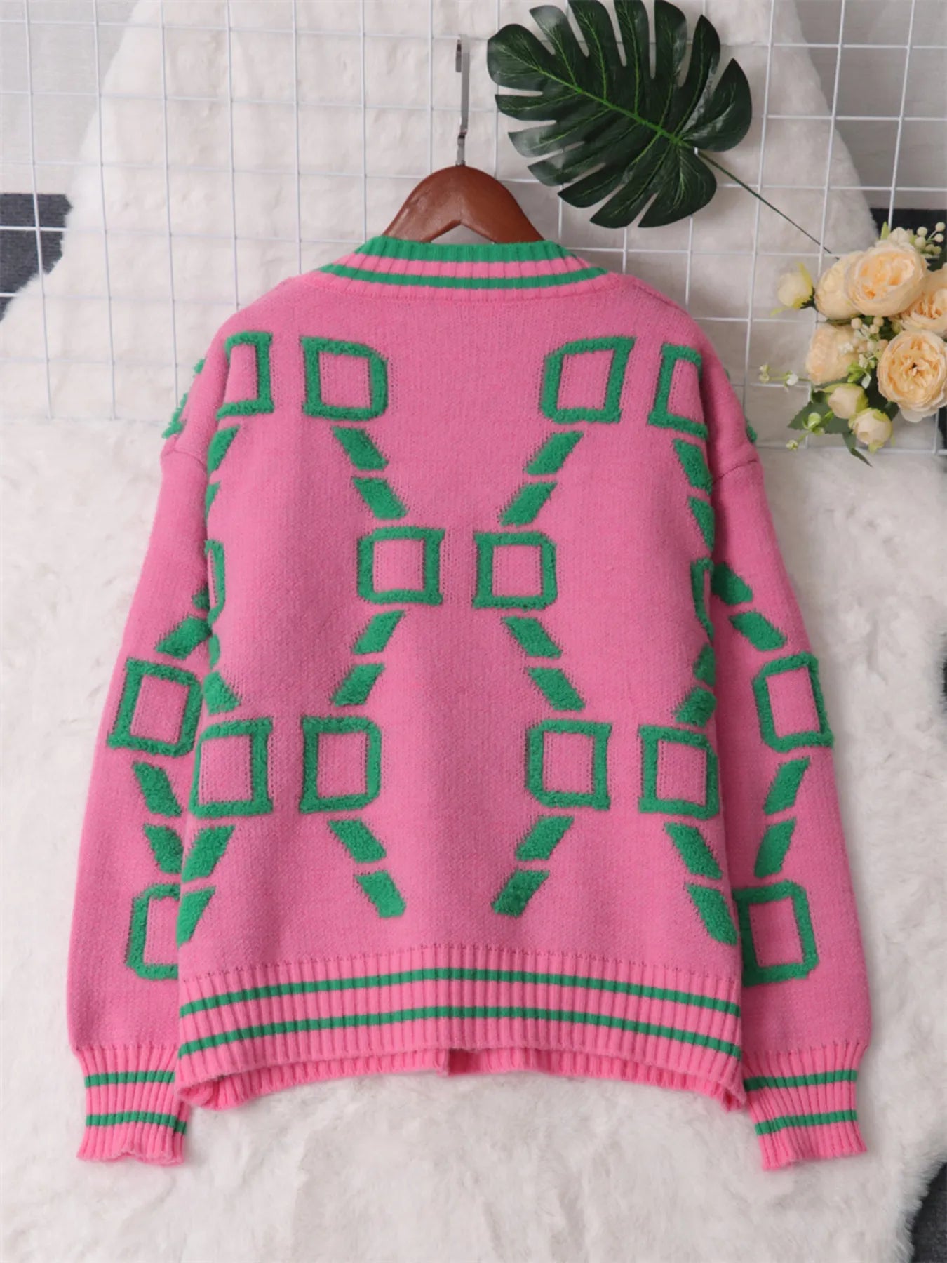 Women's Sweater Contrast Round Neck Long Sleeve Oversized Ribbed f449aae288854c7d85690bbc4a4b8ecc-Max-Origin Trendsi