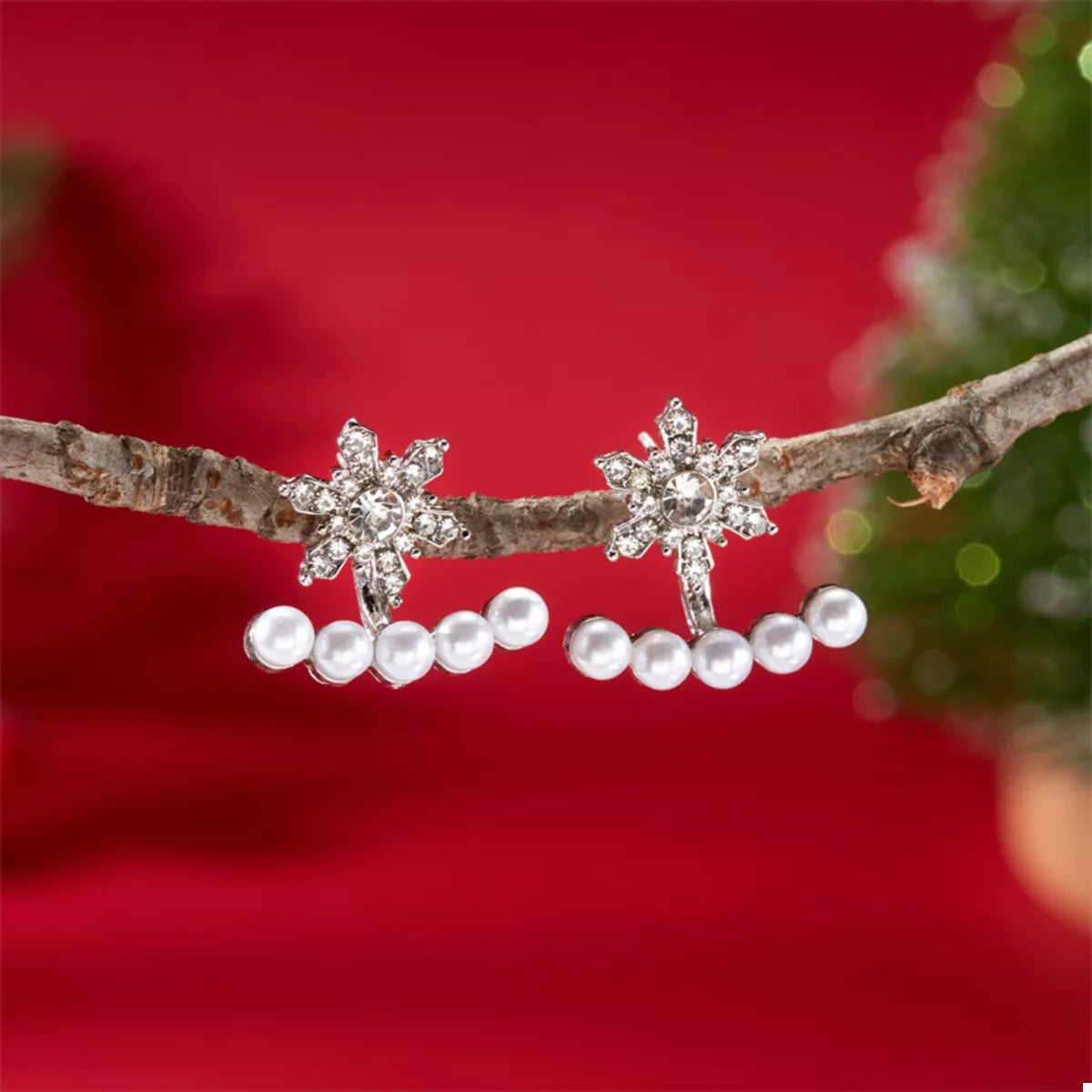 Christmas Earrings Snowflake Pearl 18K Gold-Plated Rhinestone f48fca79-8166-4db5-b4fc-4c9abaa2ad15-Max-Origin Trendsi