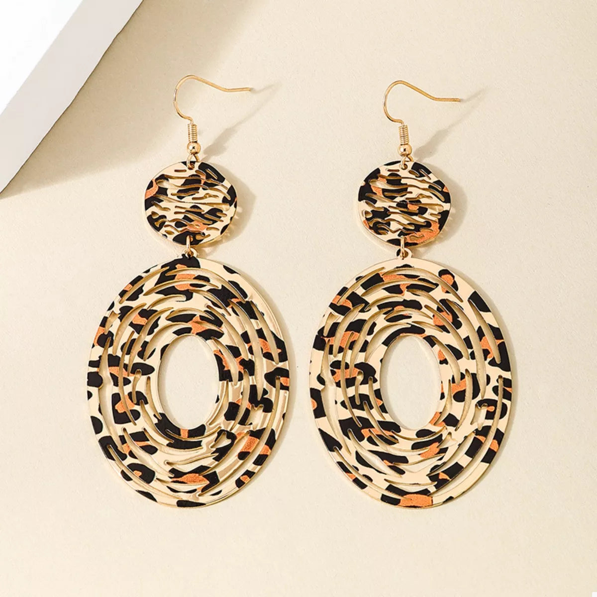 Leopard Print Dangle Earrings Round 18K Gold-Plated Jewelry f5413338-37f5-49a6-8afa-581e8b29919b-Max-Origin Trendsi