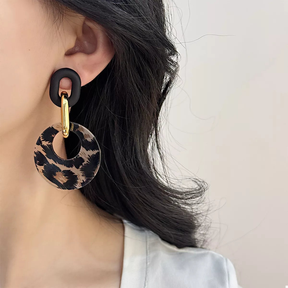 Leopard Dangle Earrings Printed Circle 18K Gold-Plated Women's Jewelry f68c569e-99d1-4bdb-bde9-71d37e6b119f-Max-Origin Trendsi