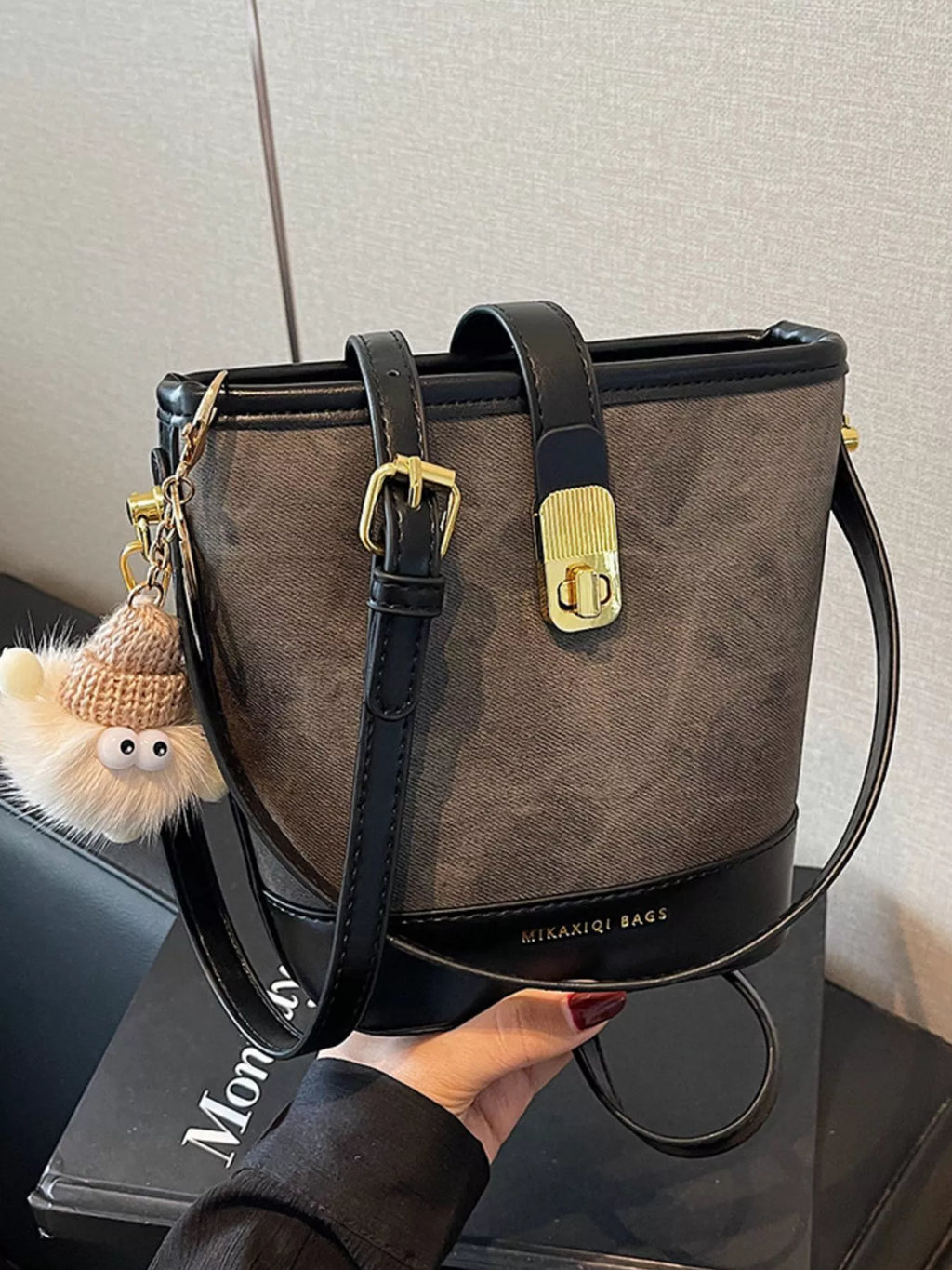 Womens Bucket Dark Brown Pu Leather Crossbody Bag fa350eaf-2400-482f-8ef6-06f869a78e0e-Max-Origin Trendsi