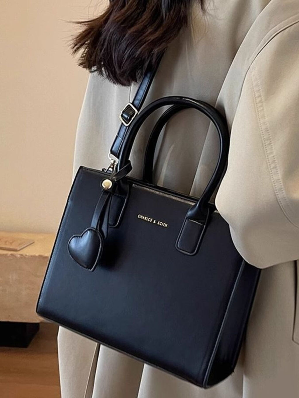 fb0f0dea7ad44236aa93a35ab0c967d8-Max